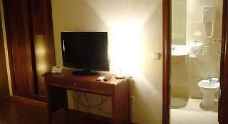 Husa Cuatro Caminos 3*